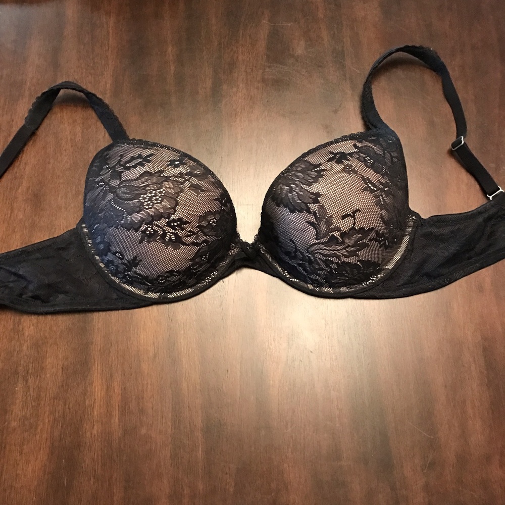 Victoria's Secret 34D Lace Push-up Bra